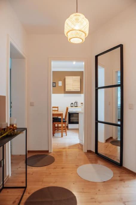 Central-Living Brown - Wifi - Netflix - 5 Pers Essen Exterior foto